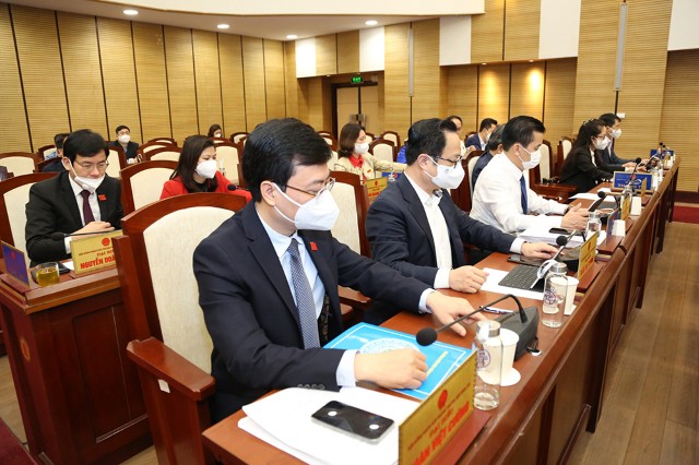 Thông qua Nghị quyết về Chương trình mục tiêu nhằm giảm thiểu ùn tắc và đảm bảo an toàn giao thông